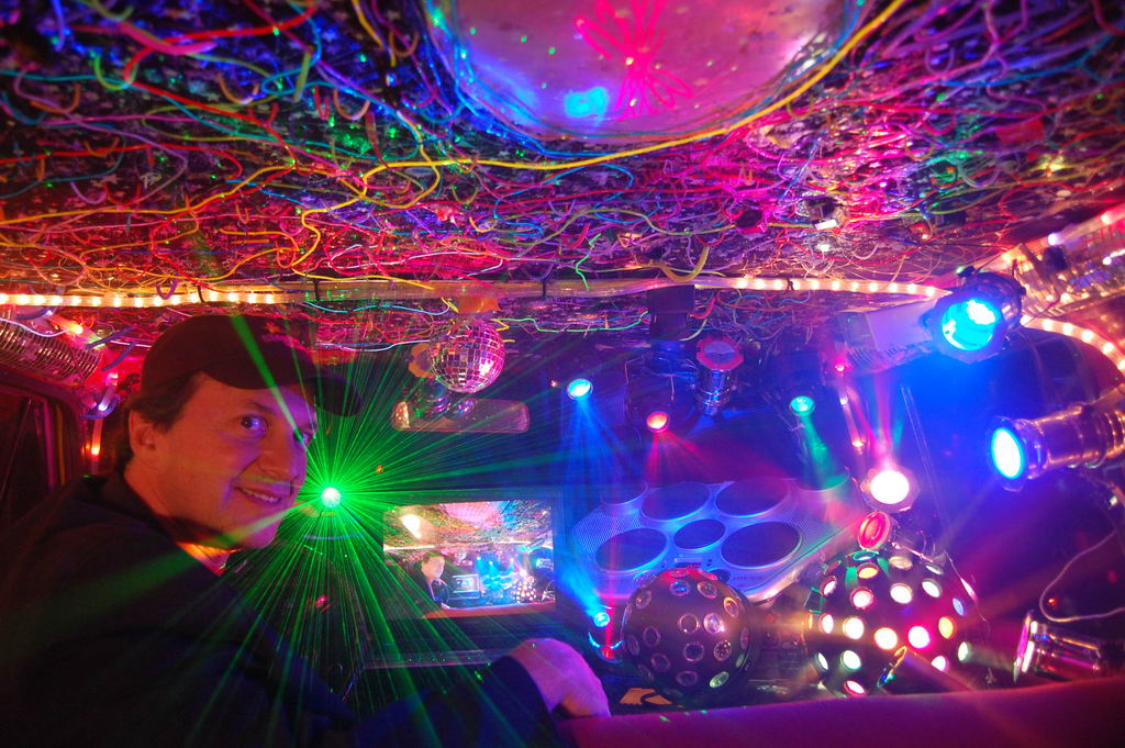 Jon Barnes And The Ultimate Taxi 2009