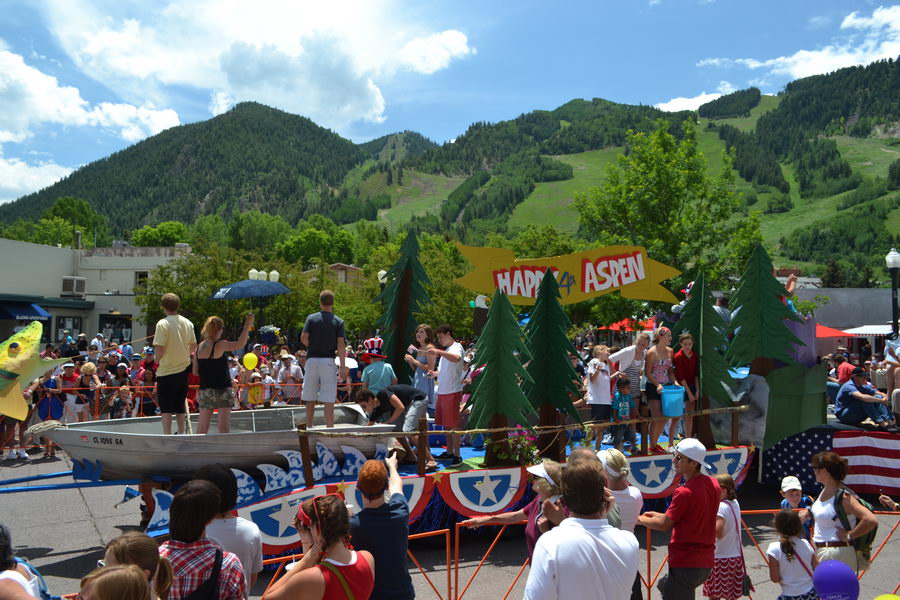 4th Of July Parade Float