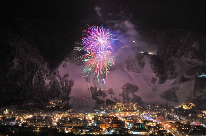 Aspen Winterskol Fireworks 2008